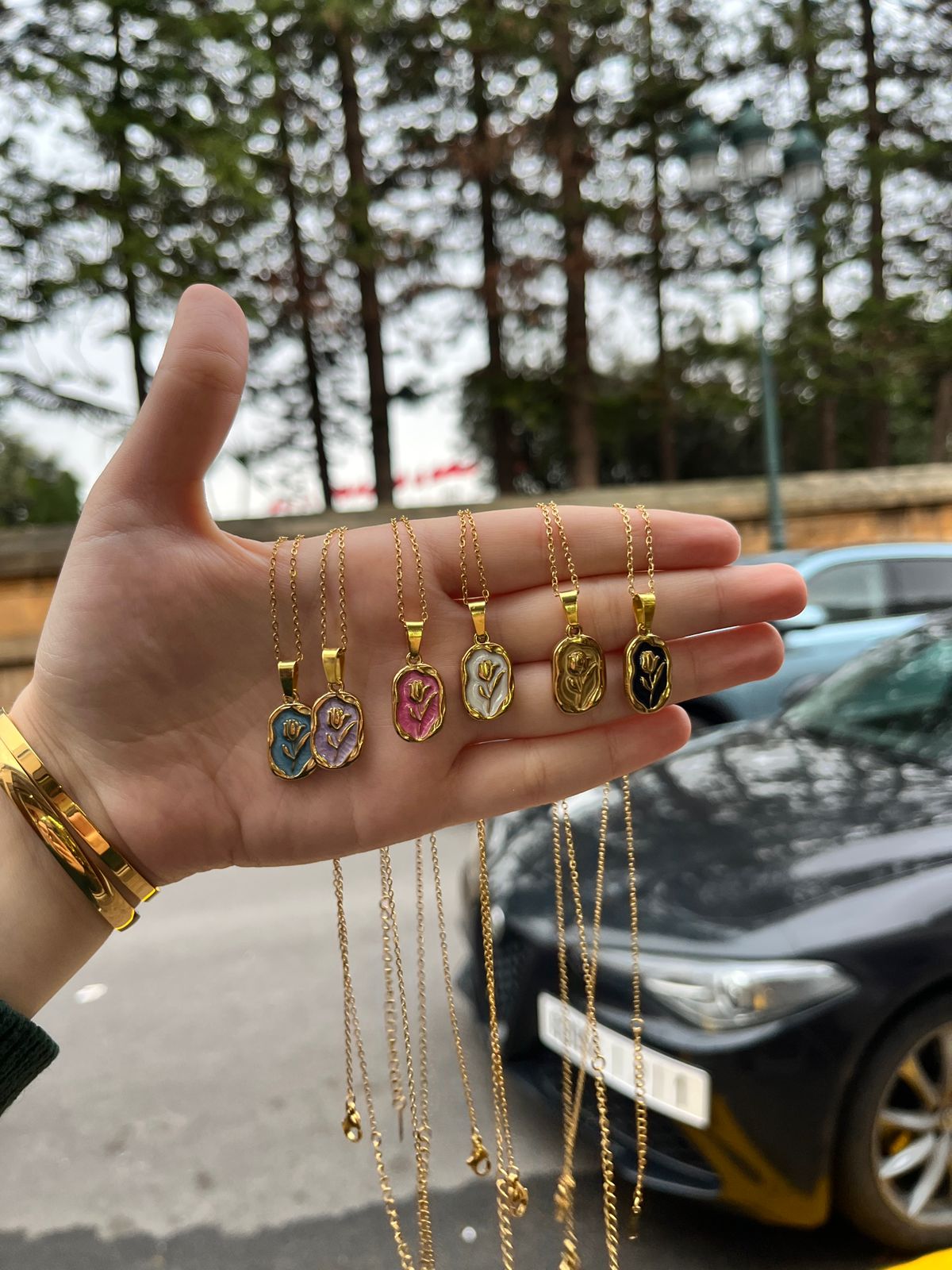 Collier floral en acier inoxydable – Création Benmoussa